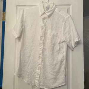 Brooks Brothers Men’s Linen Button Down Shirt